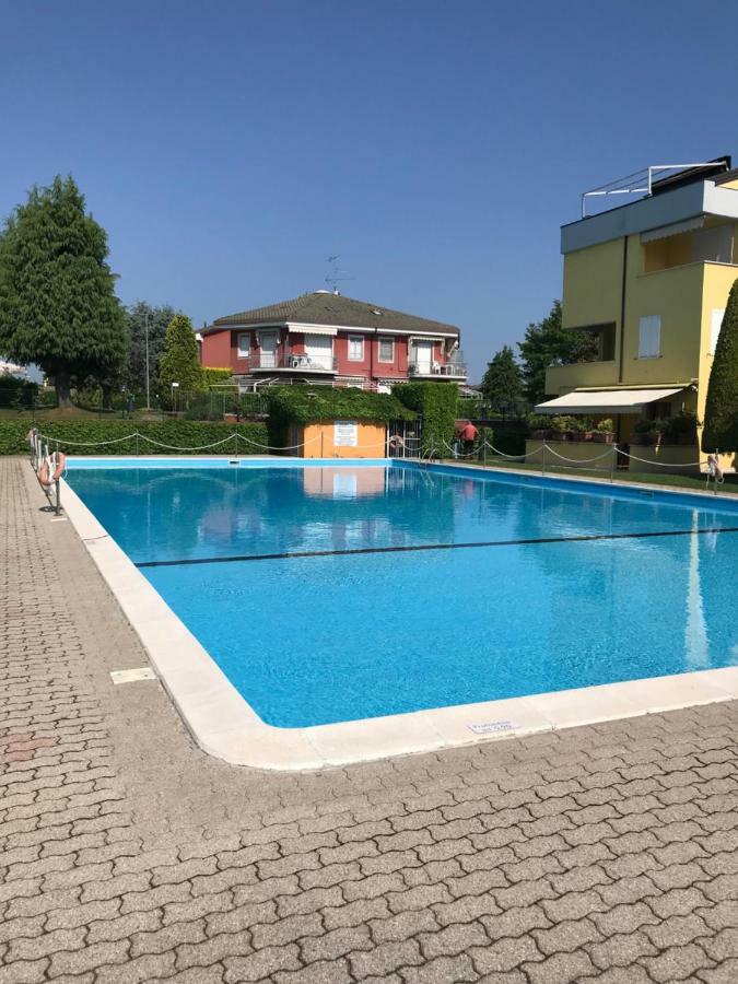 Appartamento Garden Sirmione Eksteriør bilde